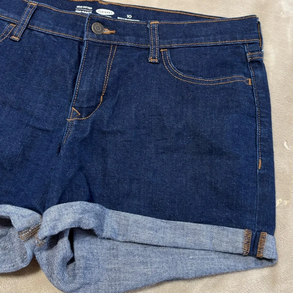 Old Navy Semi-Fitted‎ Cuffed Denim Blue Shorts